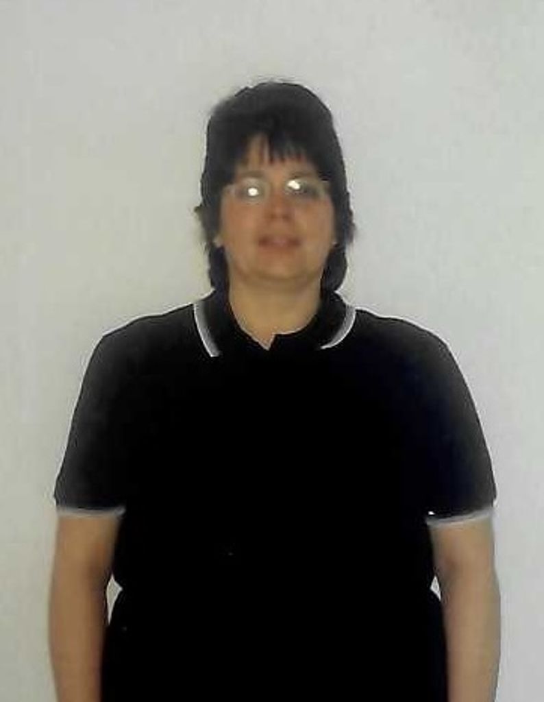 Julia LaPier Profile Photo