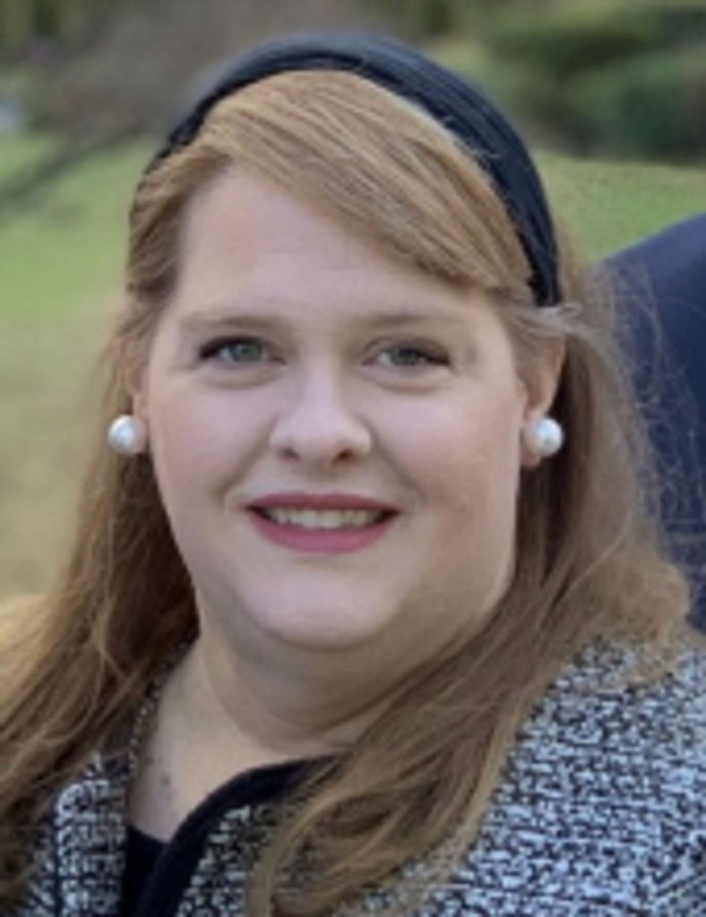 Jennifer L Anderson