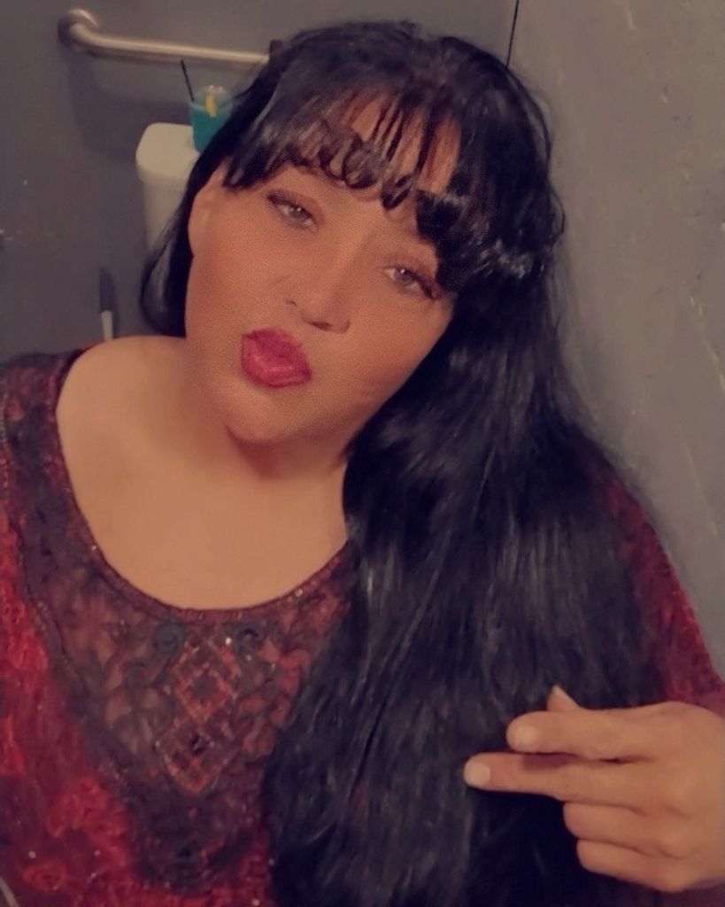 Graciela "Chela" Valencia