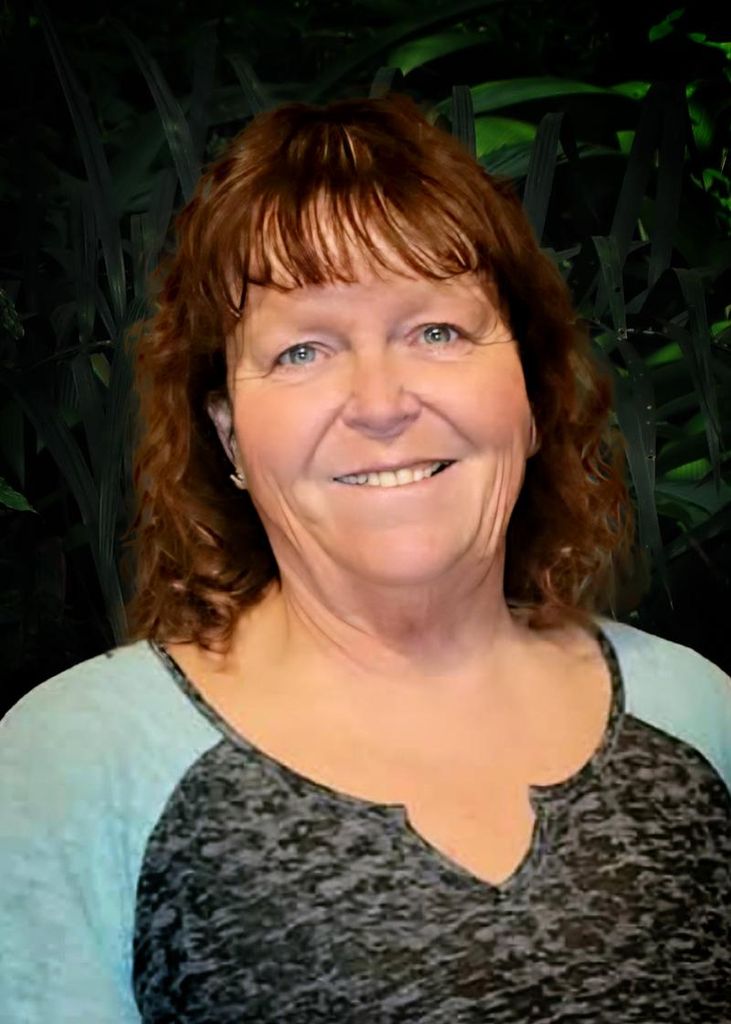 Lori Barnett Profile Photo