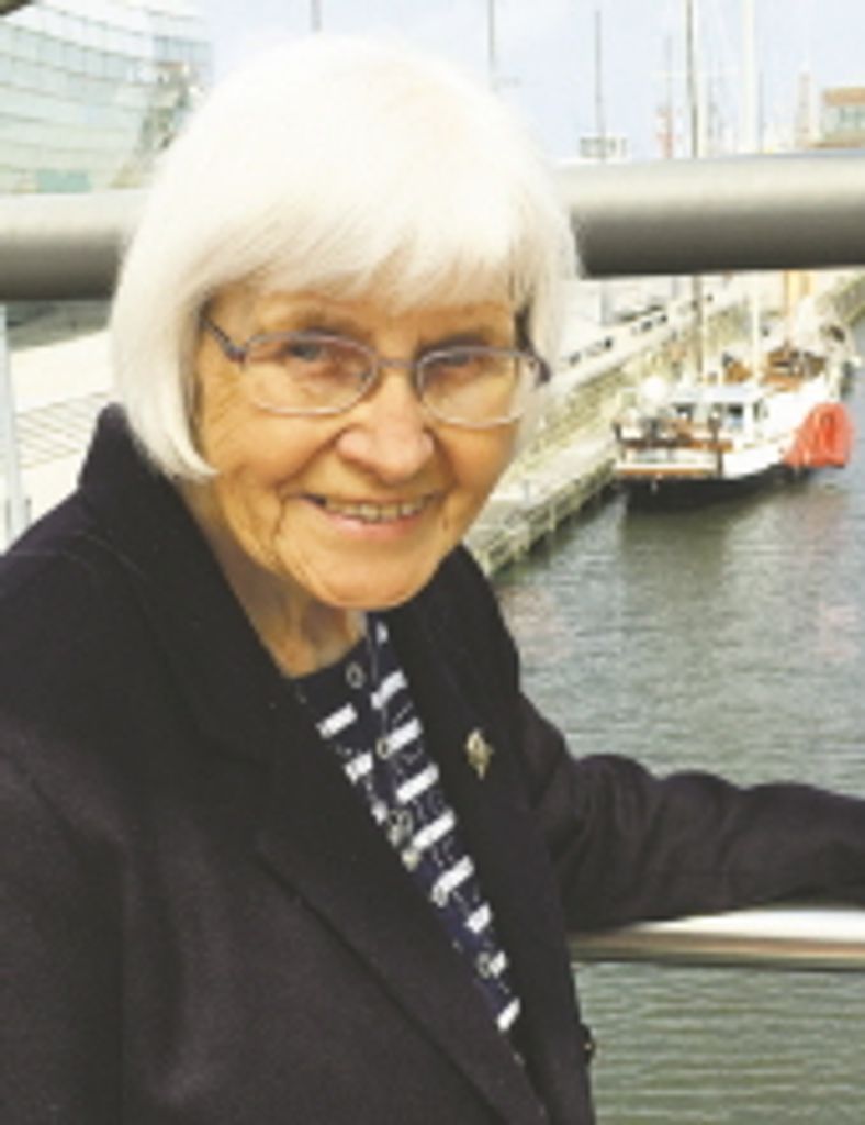 Hannelore Russell Profile Photo