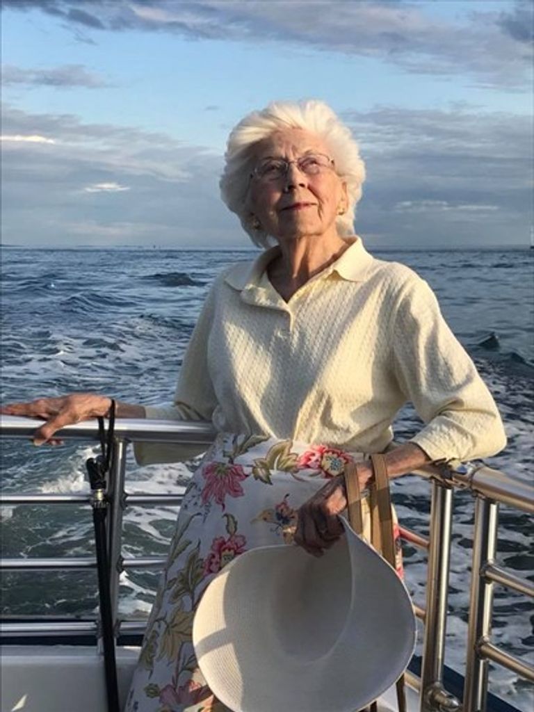 Doris (Durkee)  Chapman Profile Photo