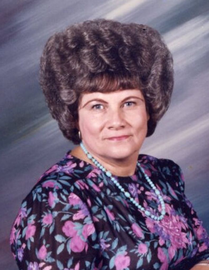 Dorothy Lee (Hall)  Mcclenny