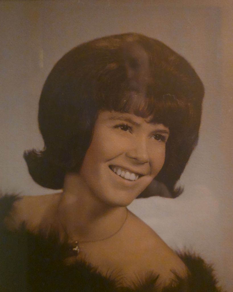 Dona "Janie" Jane Harris