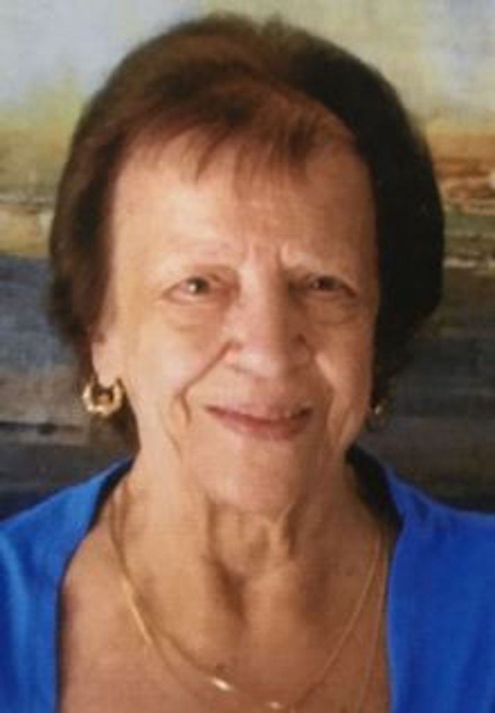 Beatrice (Alonzi)  White