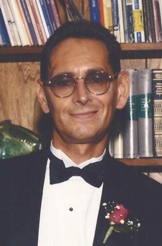 Louis Angelo Spinosa Profile Photo