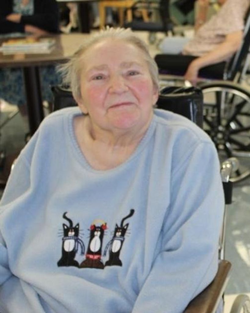 Helen M Stufflet Profile Photo