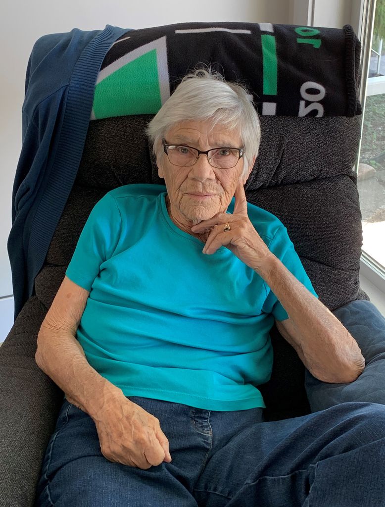 Dorothy Doreen Reimer Profile Photo