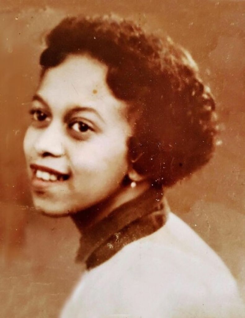 Dorothy Irene Lawson