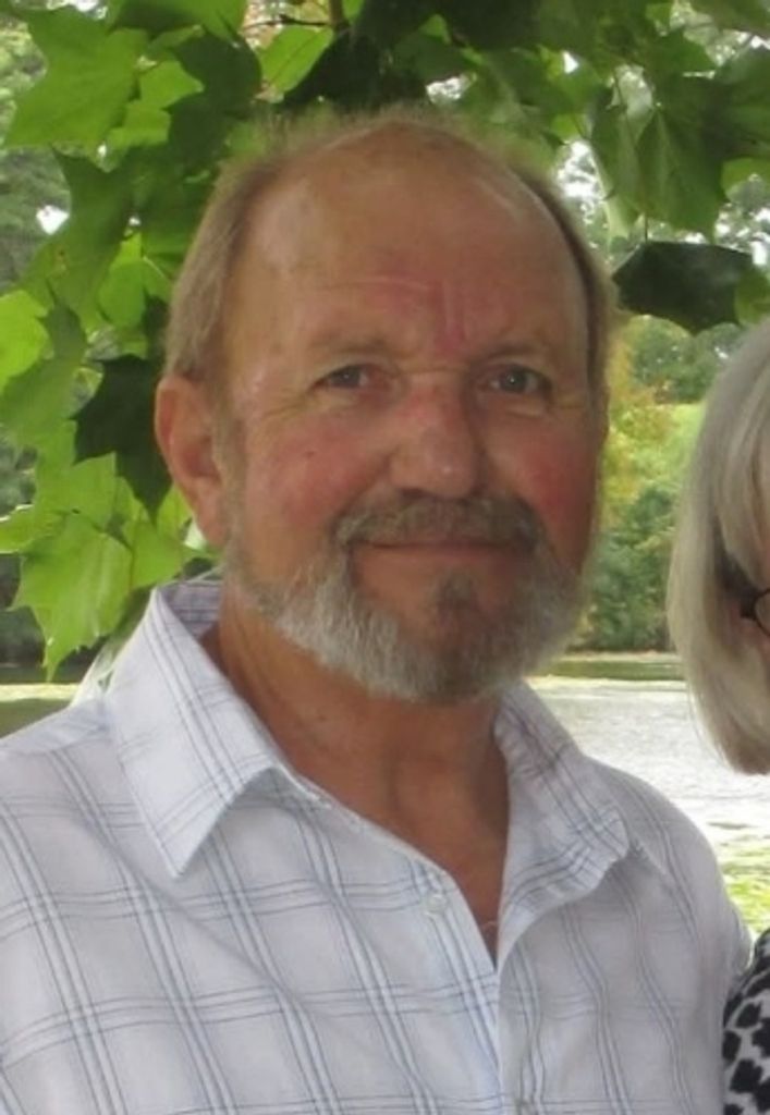 Robert G Petri Profile Photo