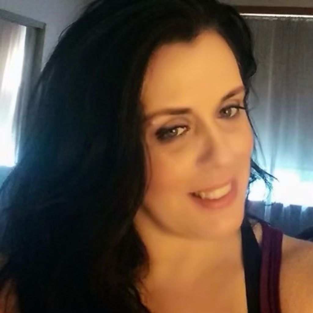 Elizabeth Joyce Profile Photo