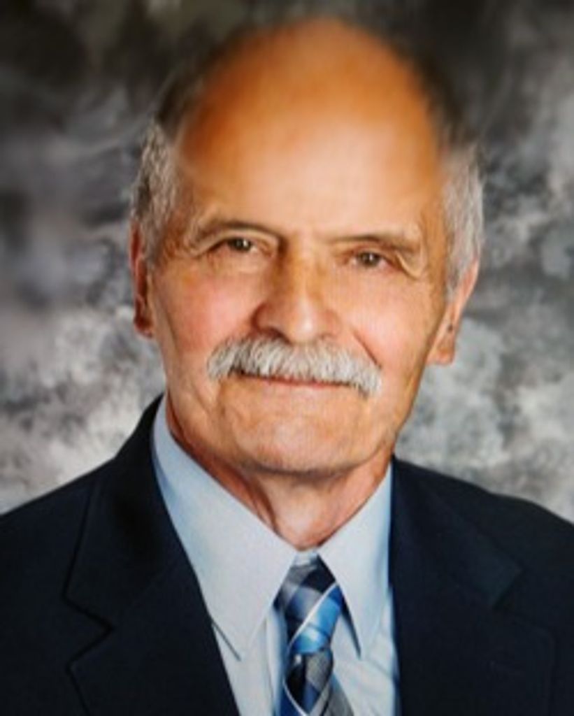 Richard E. Riebschleger
