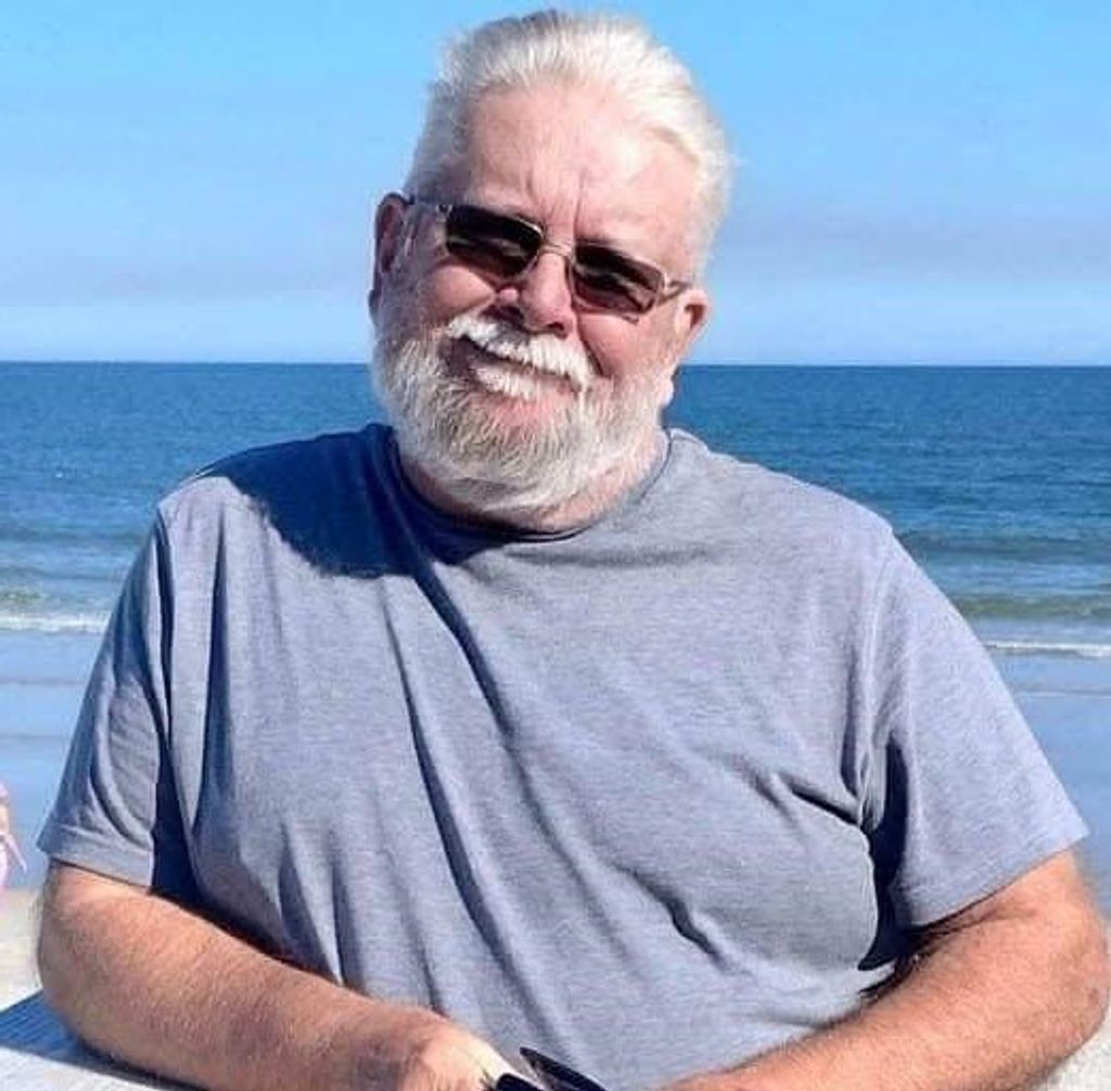 Phillip R (Sr)  Hale