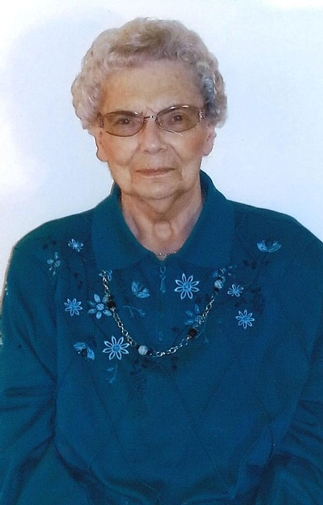 Elizabeth "Betty" Rinas Profile Photo