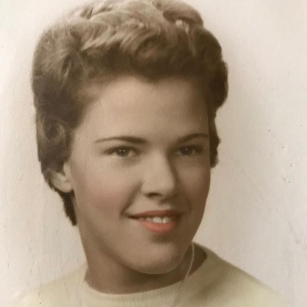 Elaine Gallagher Profile Photo