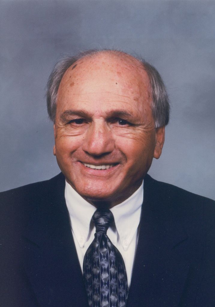 William J. 'Bill' Racine Profile Photo