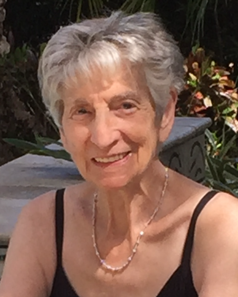 Angela Gualtieri Profile Photo