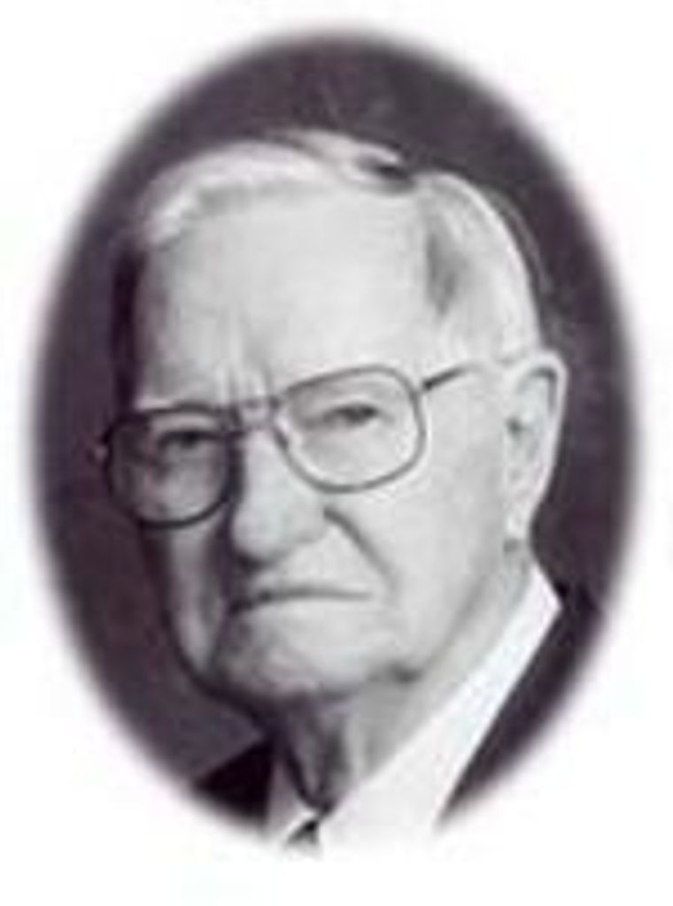 Clayton Chester Linn