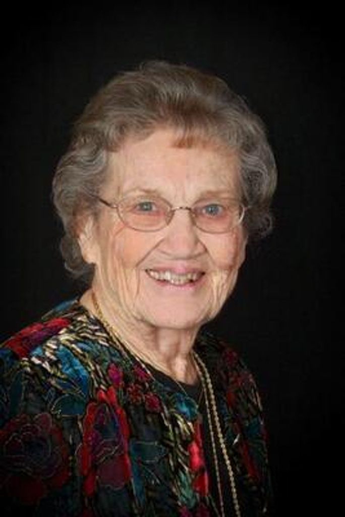 Rowena Mae Schneider Profile Photo