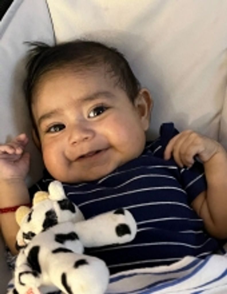 Oliver Centeno Profile Photo