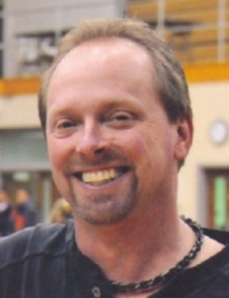 Alan D Grose