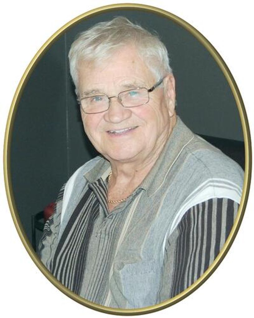 William Macarthur Profile Photo