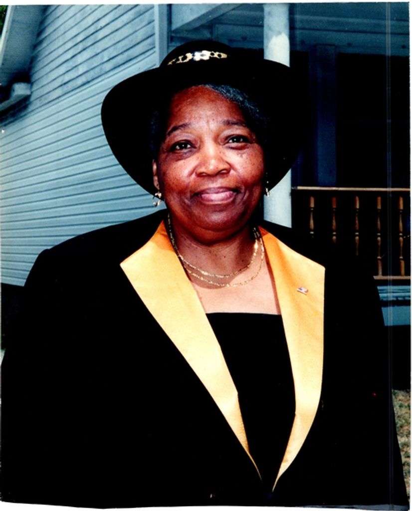 Bertha G Crowder (Bertha Leola Ghee) Profile Photo