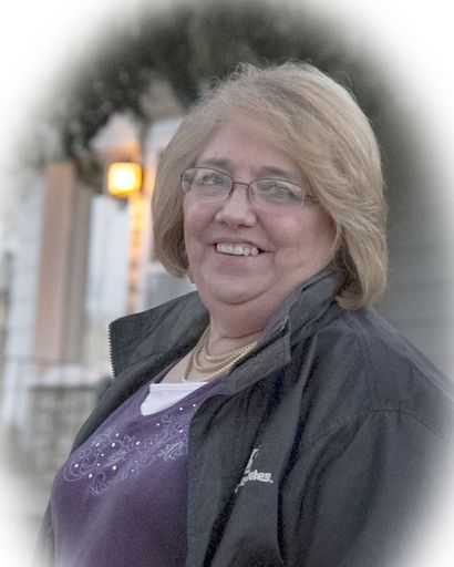 Mary E Quinton's obituary image