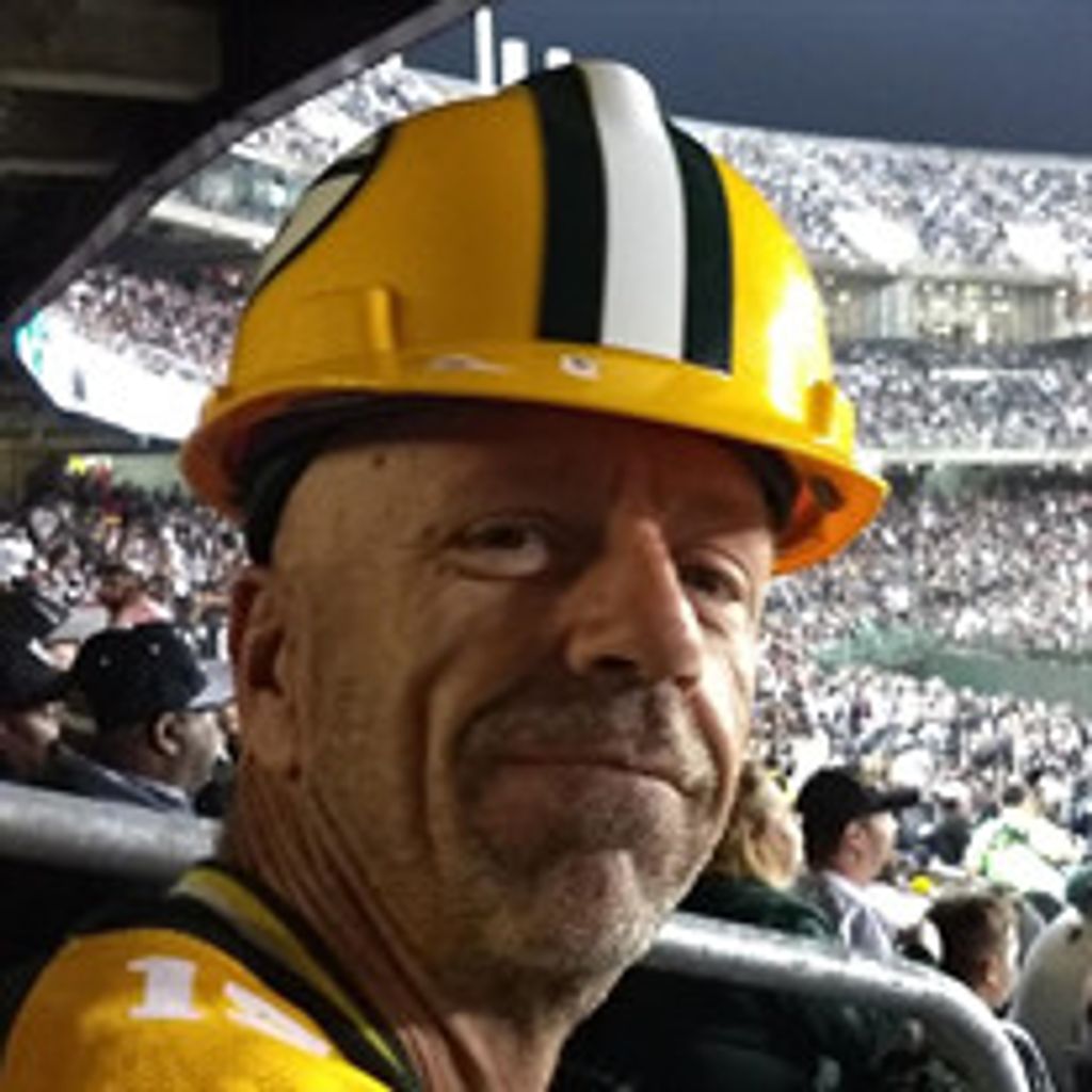 Robert "Bob" Verhagen