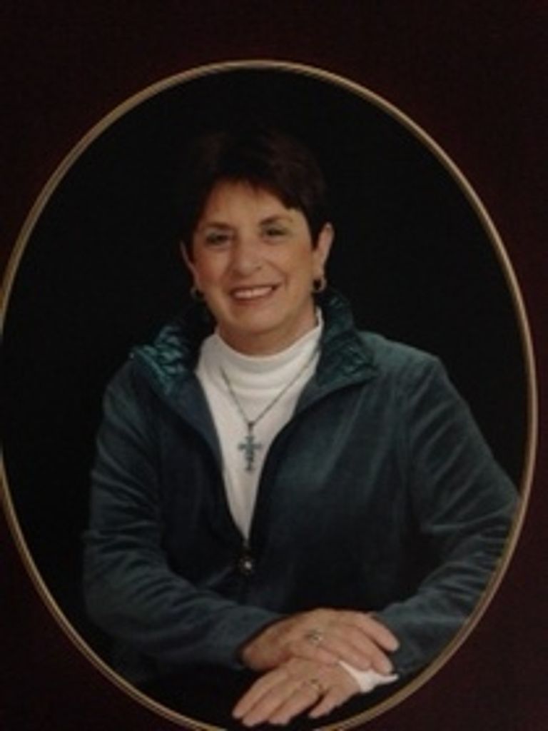 Joanna "Joey" Frances Weisbaum