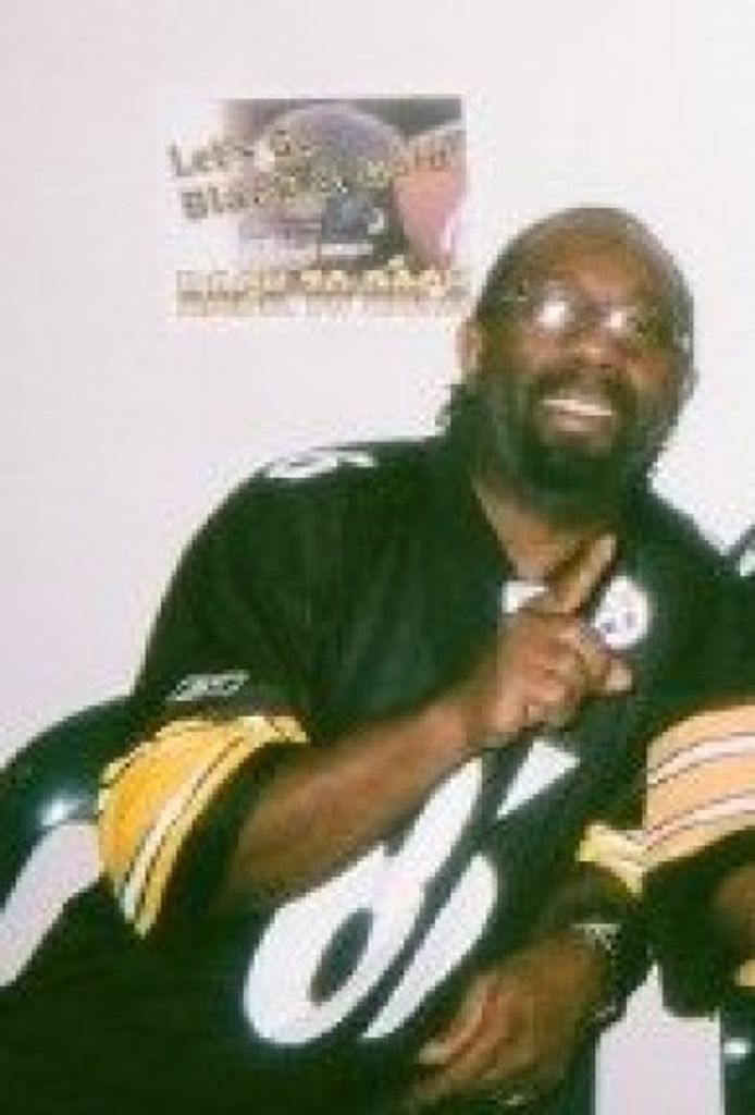 Reginald  Howell Jr.