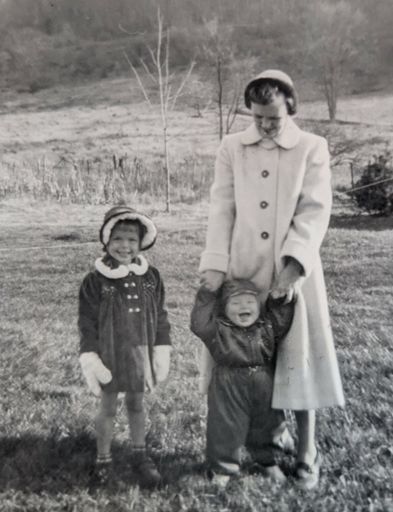 Eddie J Hollenbeck photo gallery thumbnail 6 of 236