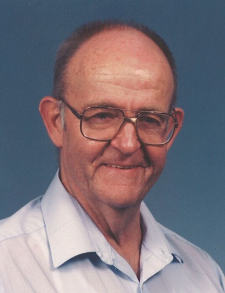William "Bill" Earl Sholders