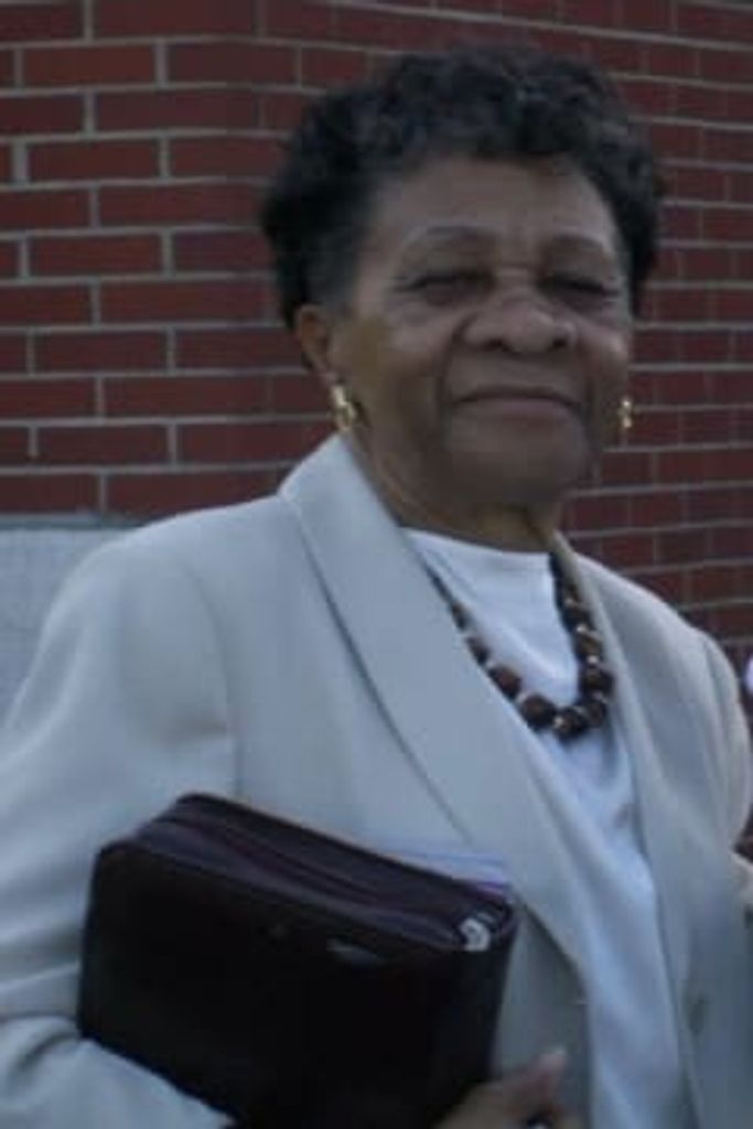 Barbara   Thomas