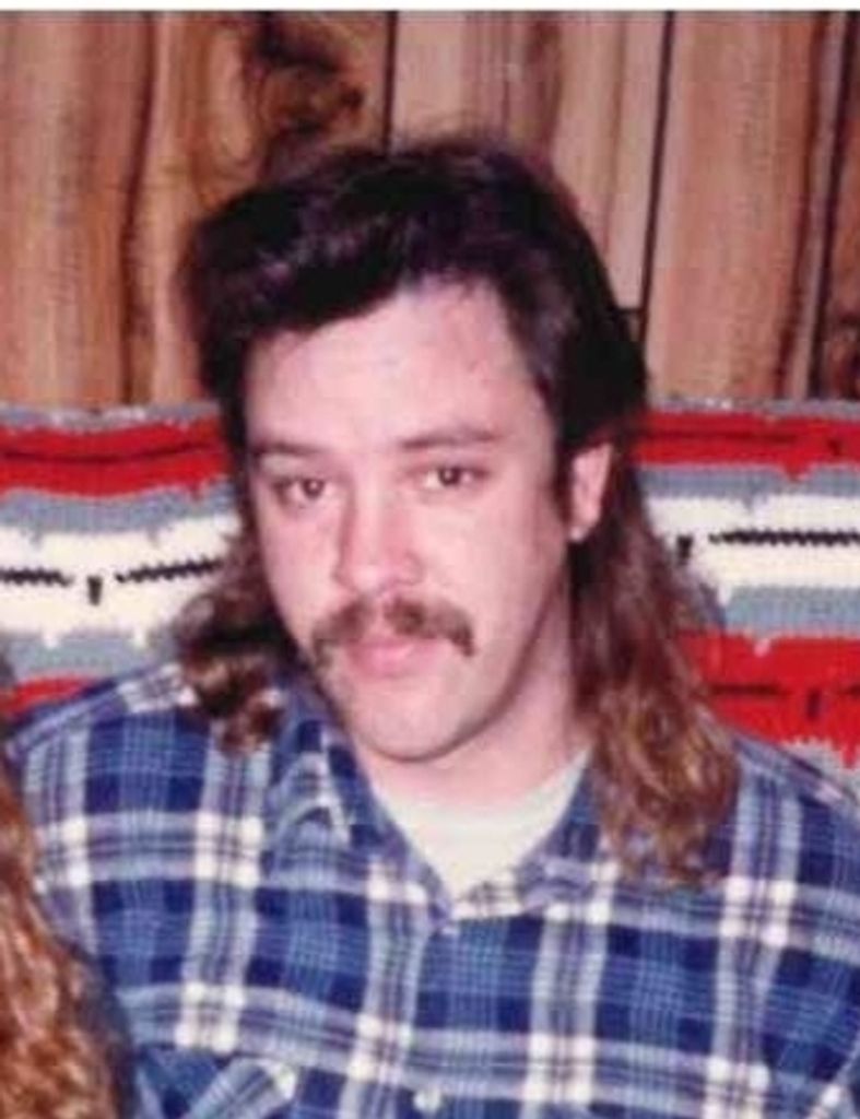 Daniel Ray Crawford Profile Photo