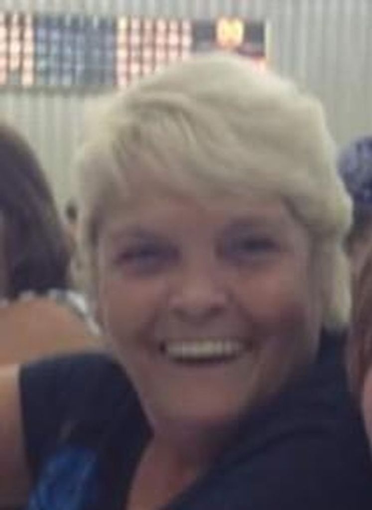 Evie Matthys Zell