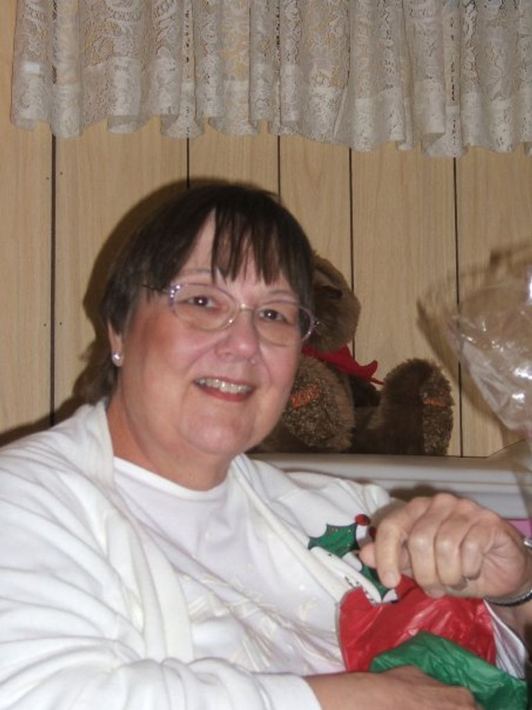 Eunice Renee Wallis