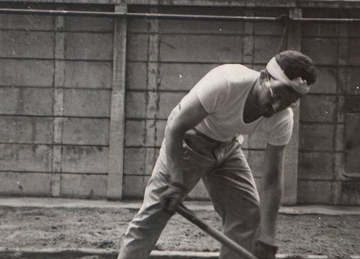 Herman Ooms photo gallery thumbnail 13 of 96