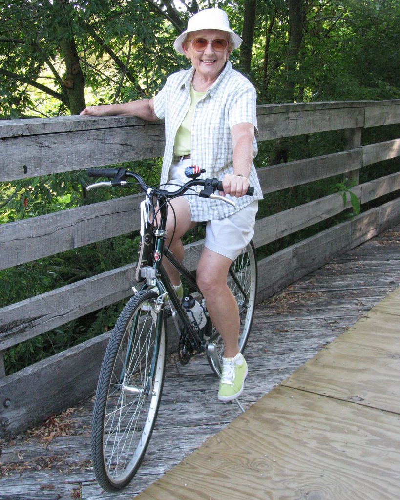 Joan Susan Jacobsen Profile Photo