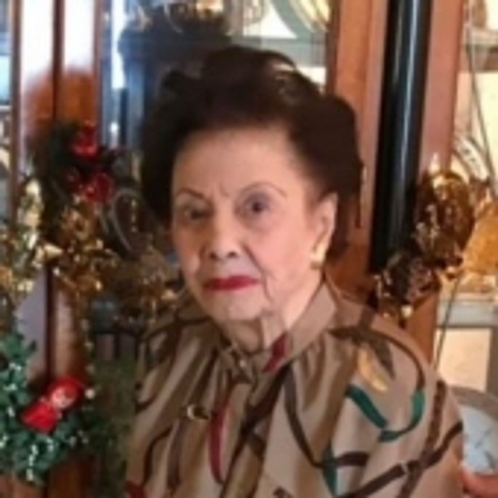 Helen Sdrougias