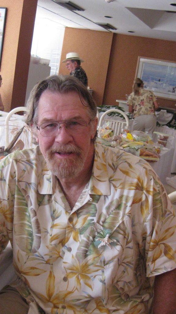 Robert "Rob Or Robbie" Eugene Vass, Jr. Profile Photo