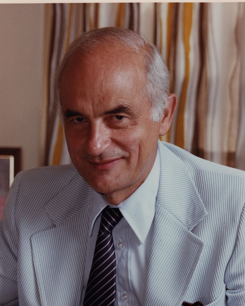 Dr. Phillip Paul Ellis Profile Photo