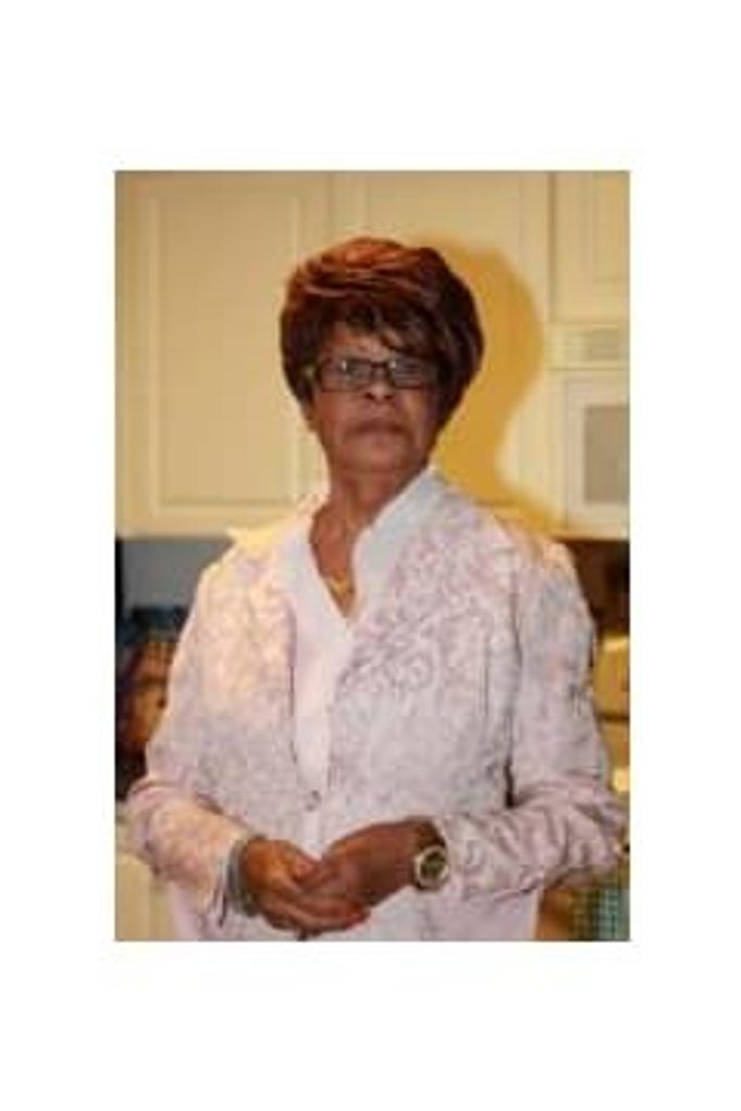 Minister Elvira Smith