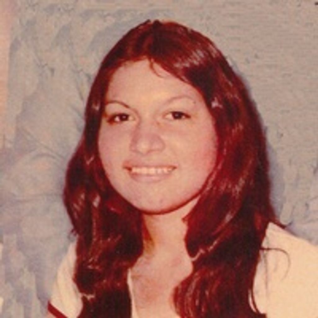Gloria Gomez
