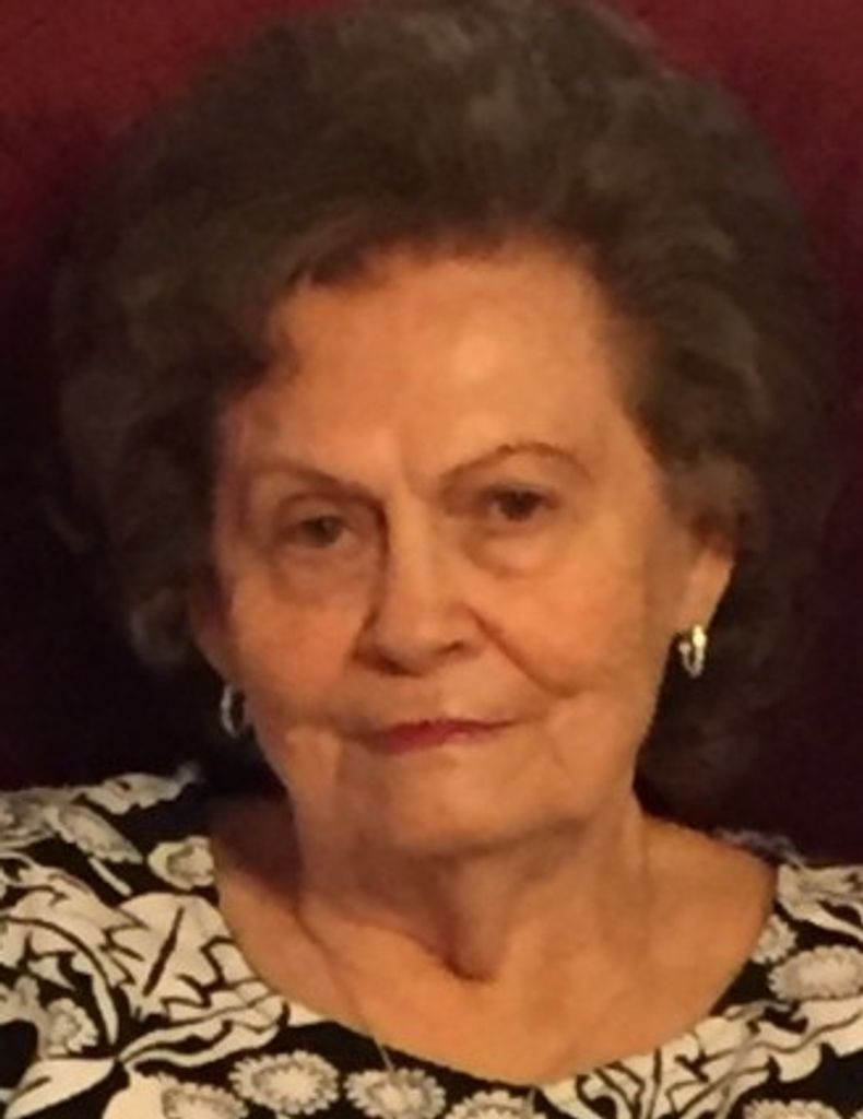 Lucille Lyons