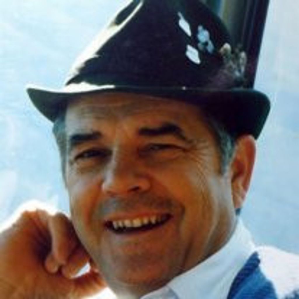 Dr. Robert B. Montgomery