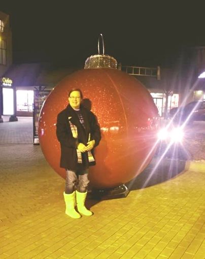 Anna Marie Radde photo gallery thumbnail 44 of 142