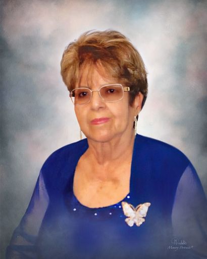 Pola Sanchez Montoya's obituary image