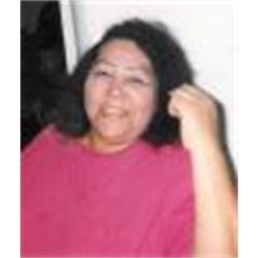 Yvonne L. - Age 63 - Española Villareal