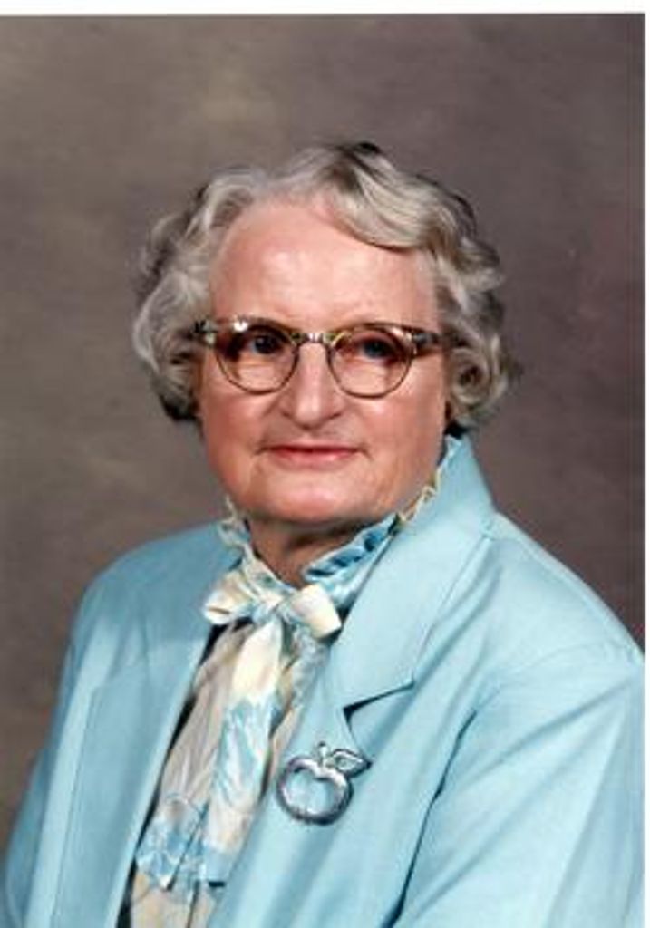 Elizabeth Applegate Profile Photo